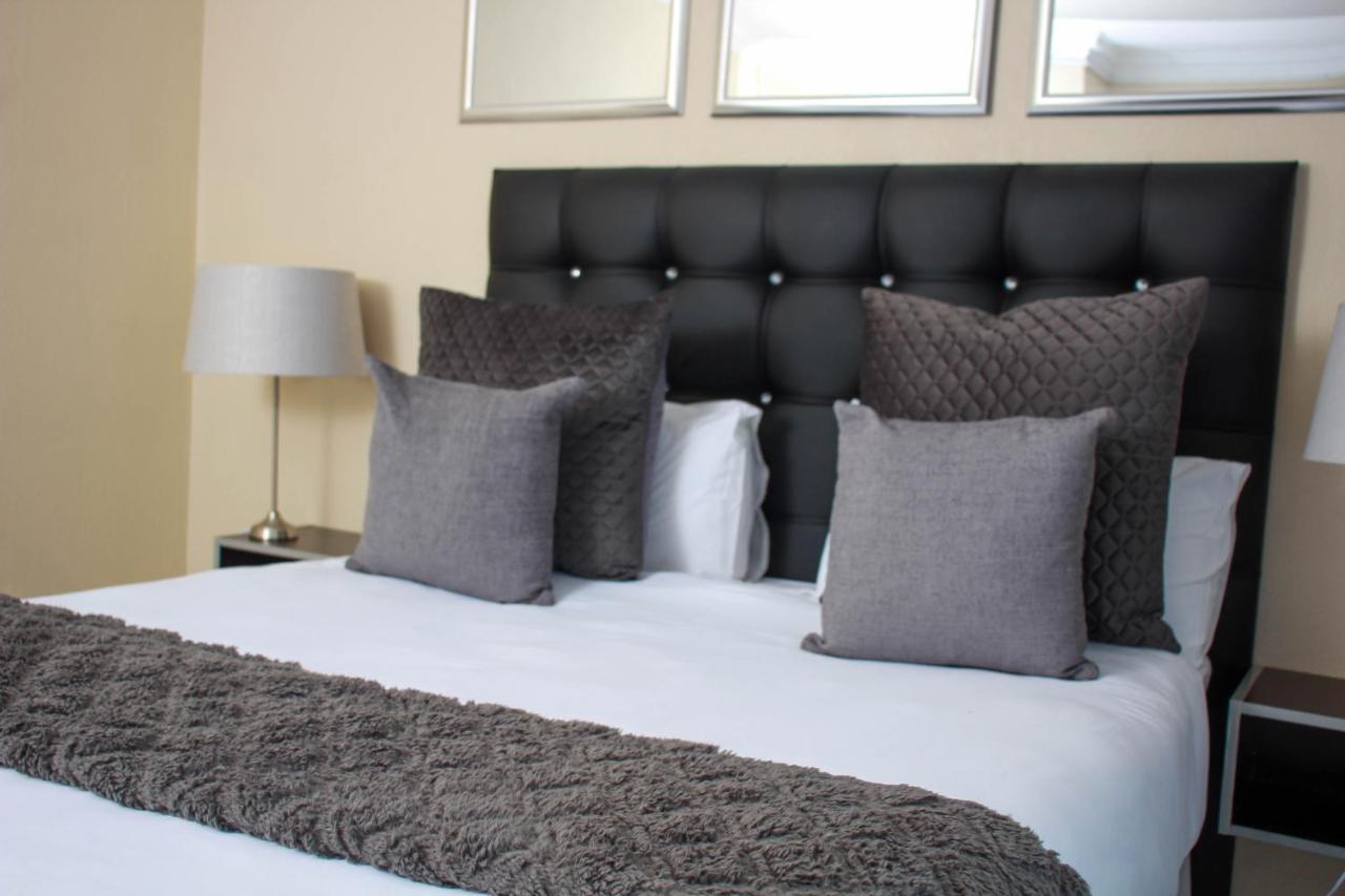 בורחרספורט Dineo'S Lodge And Spa מראה חיצוני תמונה