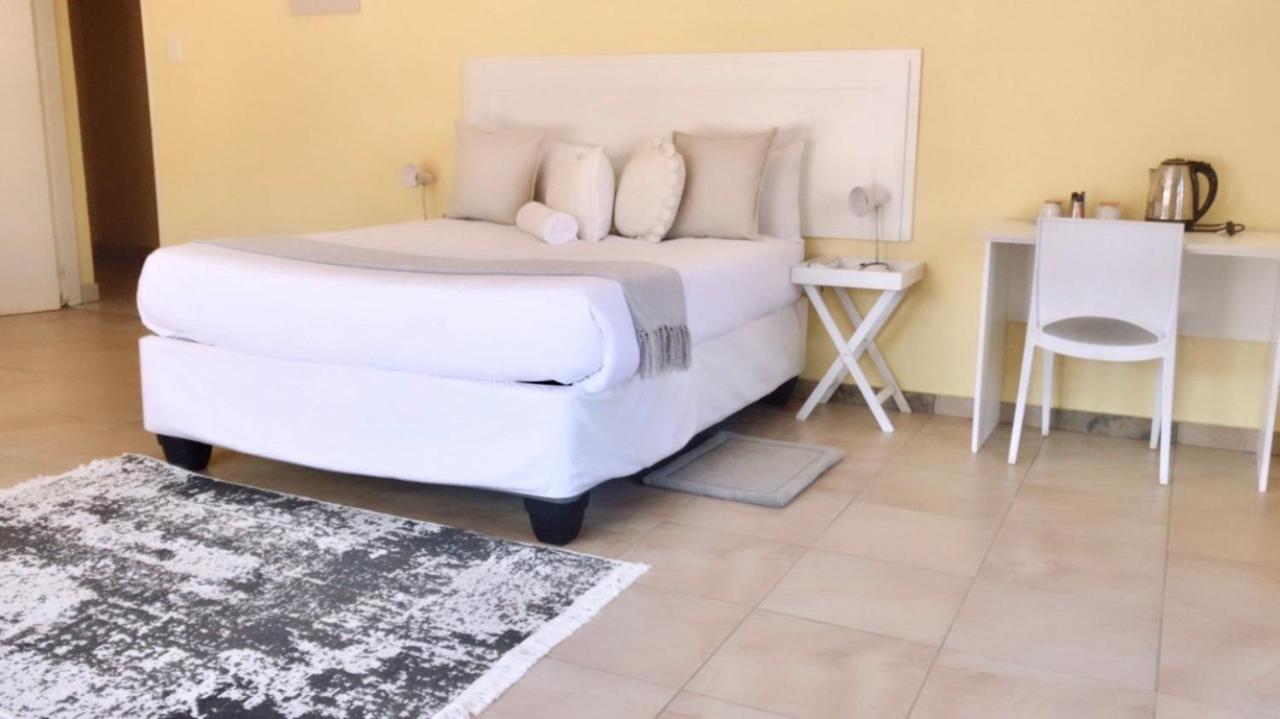 בורחרספורט Dineo'S Lodge And Spa מראה חיצוני תמונה