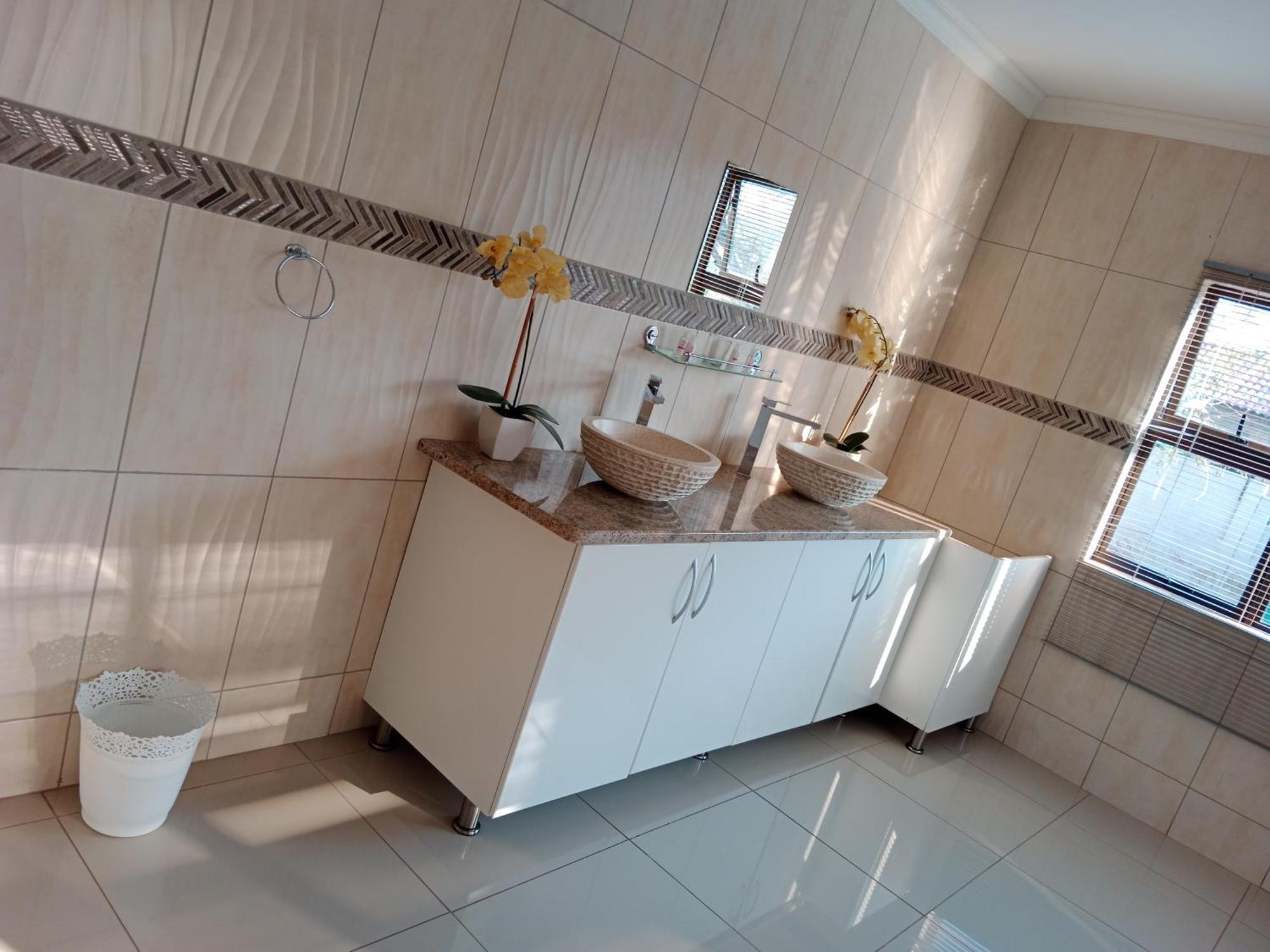 בורחרספורט Dineo'S Lodge And Spa מראה חיצוני תמונה